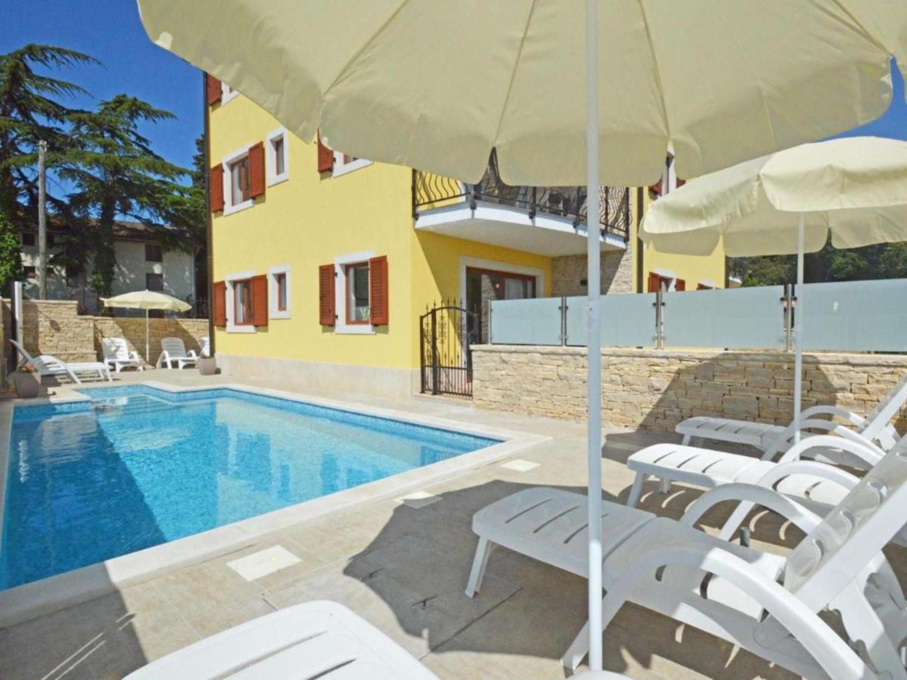 Elia Apartments Савудрія Екстер'єр фото